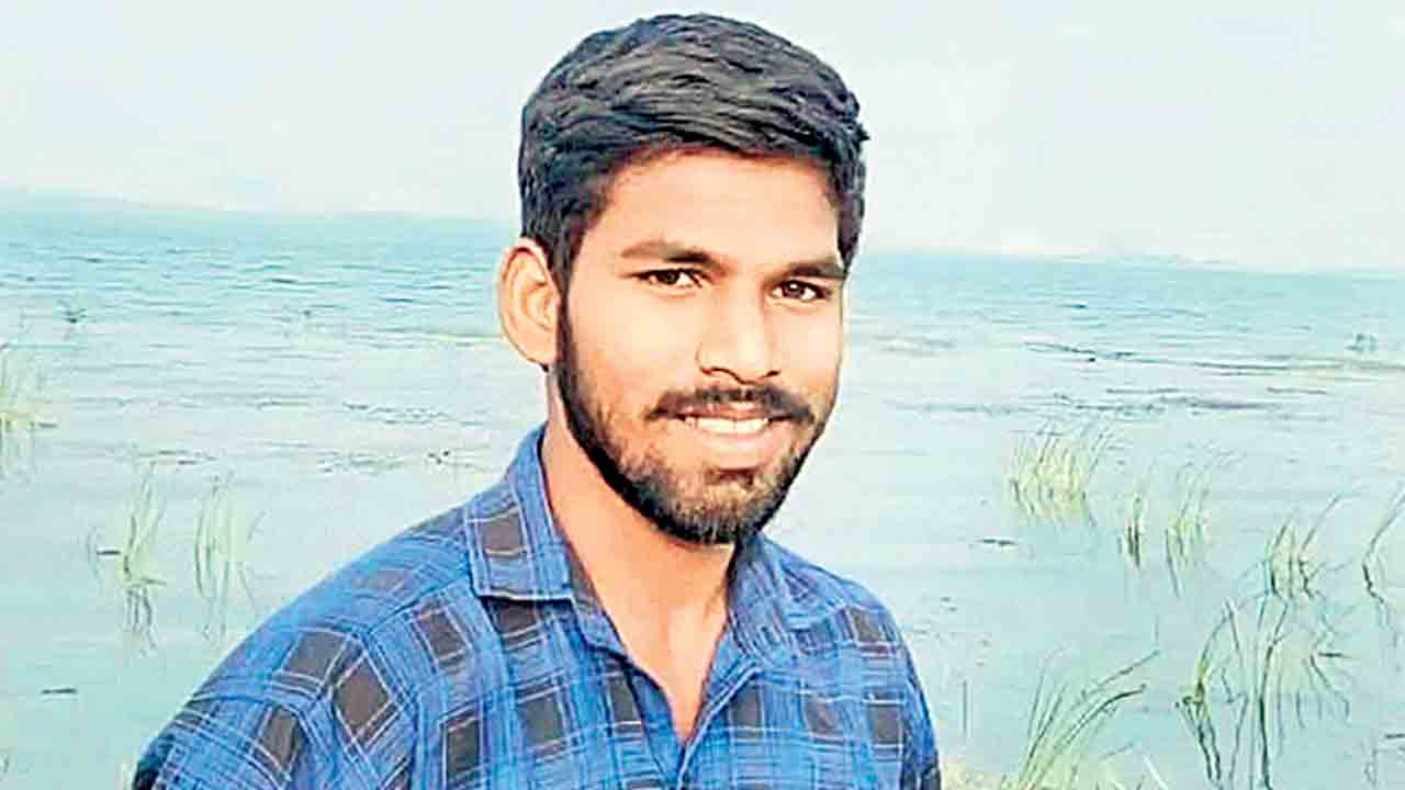 లూడో ఆడి.. అప్పుల పాలై..