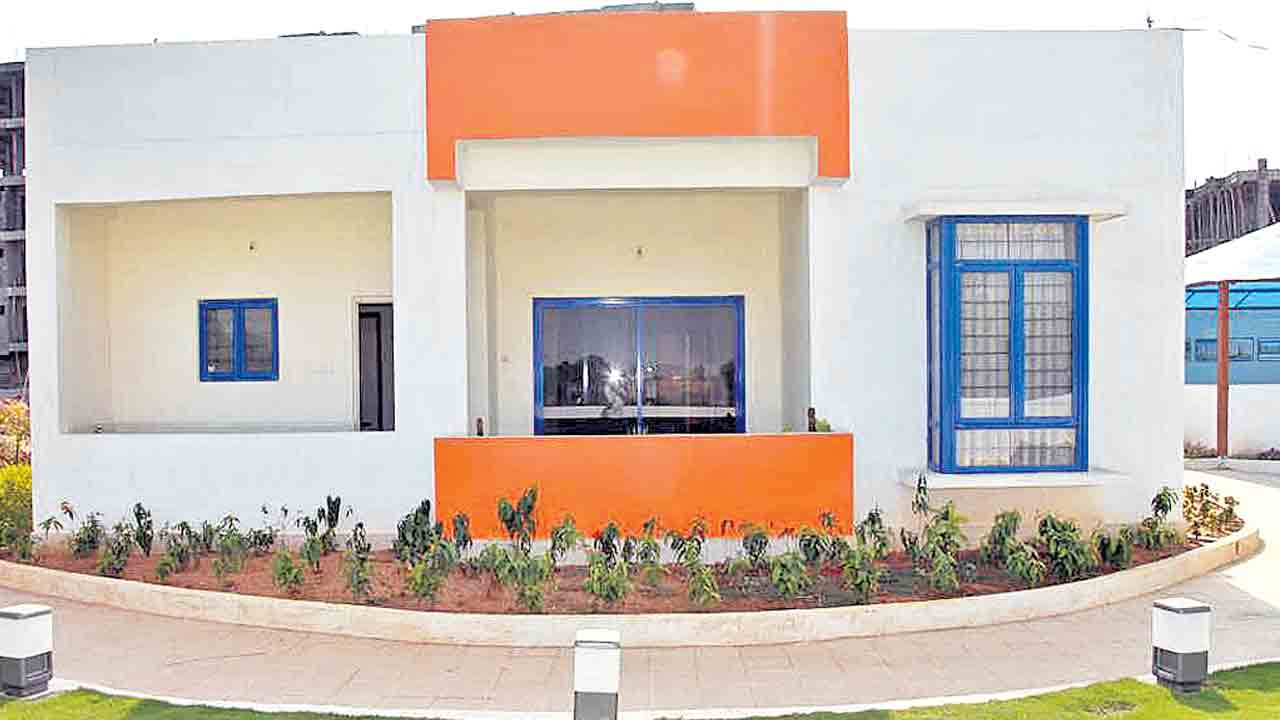 రాజీవ్‌ స్వగృహ ఫ్లాట్లకు తీవ్ర పోటీ