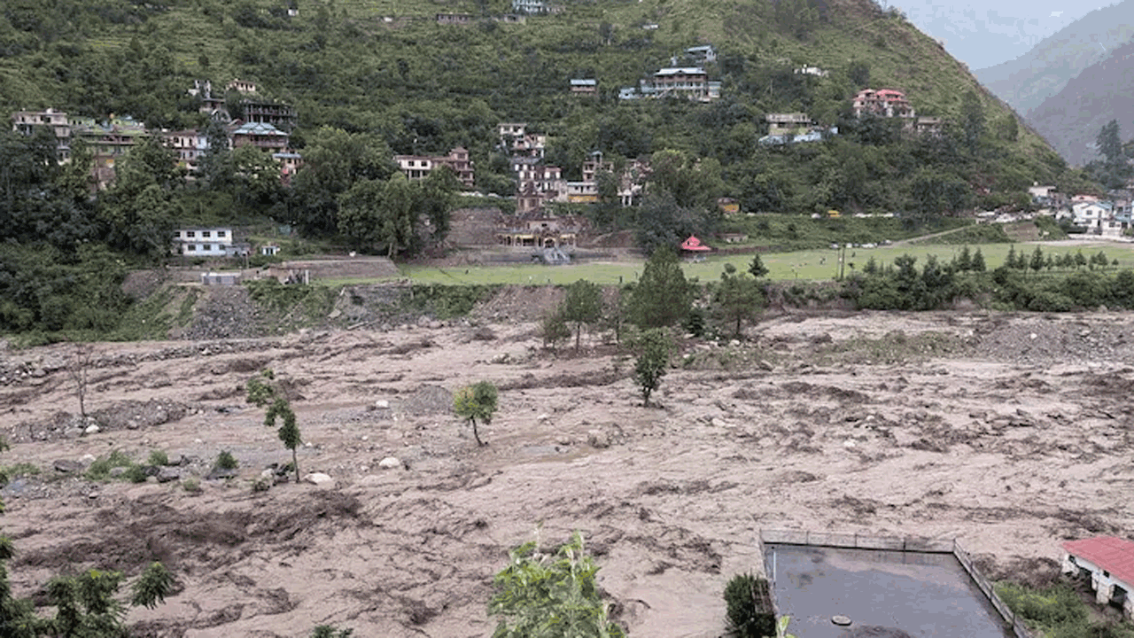 Himachal Pradesh | హిమాచల్‌ ప్రదేశ్‌లో వర్ష బీభత్సం.. 460 రోడ్లు మూసివేత.. మండి జిల్లాకు రెడ్‌ అలర్ట్‌