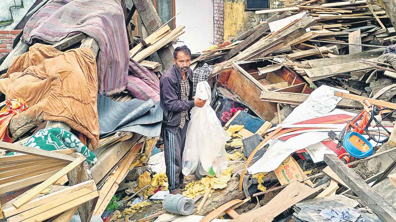 హిమాచల్‌లో వరద బీభత్సం.. 78 మంది మృతి, 31 మంది గల్లంతు