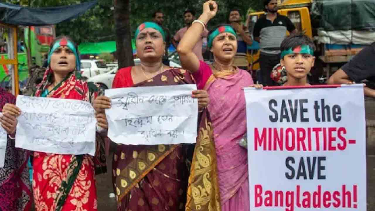 Lynching Hindu trader in Bangladesh | బంగ్లాదేశ్‌లో దారుణం.. హిందూ   వ్యాపారిని కొట్టి చంపి, మృతదేహంపై డ్యాన్స్‌