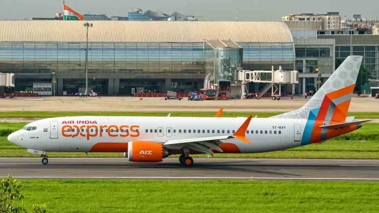 Air India Express | ఎయిర్ ఇండియా ఎక్స్ప్రెస్ విమానంలో సాంకేతిక సమస్య..