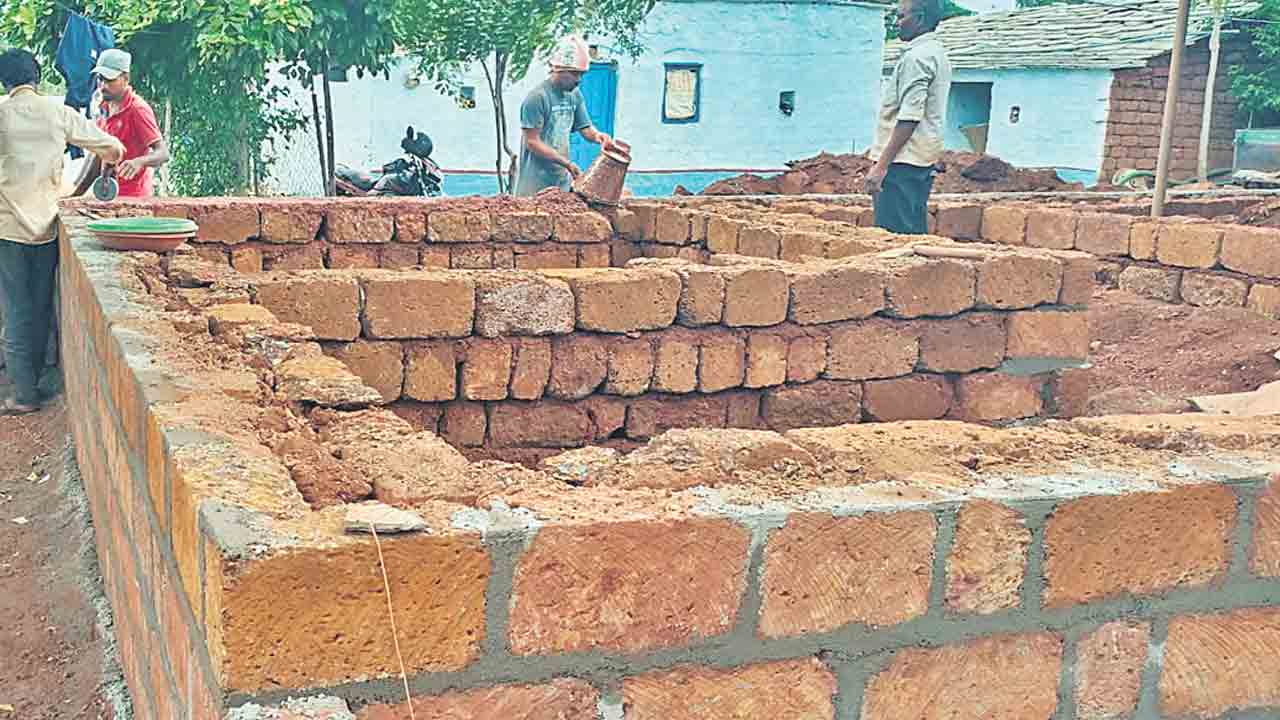 నత్తేనయం !