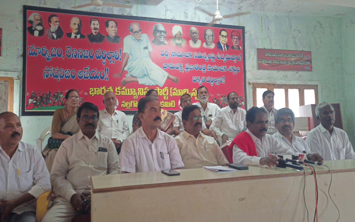 Nalgonda : బనకచర్లపై సీఎం రేవంత్‌రెడ్డి స్పష్టతనివ్వాలి : జాన్‌వెస్లీ