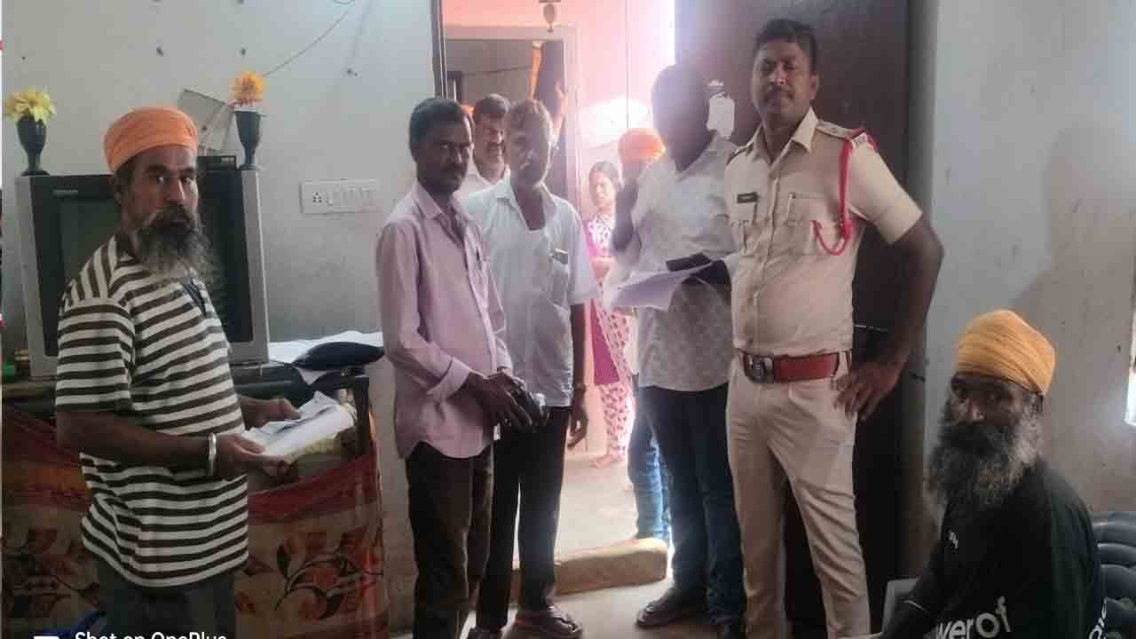 KCR Colony | రామాయంపేటకే అందాన్నిస్తున్న కేసీఆర్‌ కాలనీ.. సీసీ కెమెరాలను ఏర్పాటు చేసుకోండి : ఎస్‌ఐ బాలరాజు