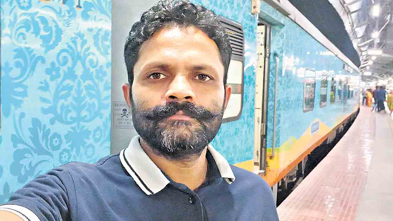 వారికి వారే అండాదండ.. రూ.16తో.. రూ.150 కోట్ల సాయం