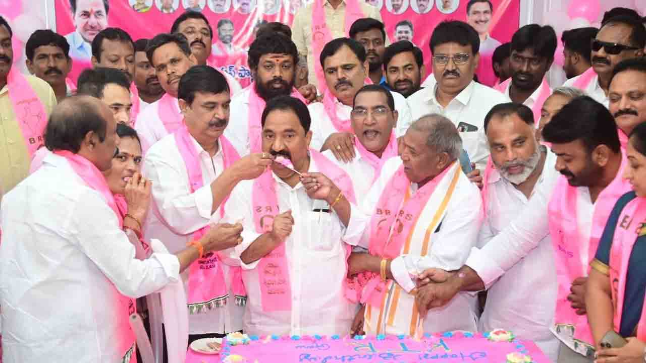 ఉమ్మడి ఖమ్మం జిల్లావ్యాప్తంగా కేటీఆర్‌ జన్మదిన వేడుకలు