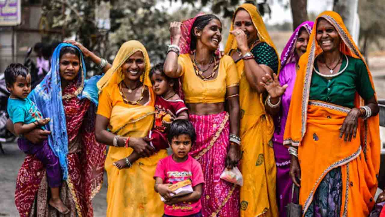 ‘Ladki Bahin’ Scheme | ‘లడ్కీ బహిన్’ పథకం కింద.. వేలాది మంది పురుషులకు   అందుతున్న డబ్బులు