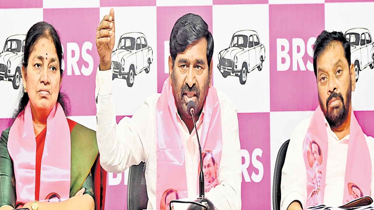 బీజేపీలో చేరే ప్రసక్తే లేదు.. ఎమ్మెల్యే జగదీశ్‌రెడ్డి ఫైర్‌