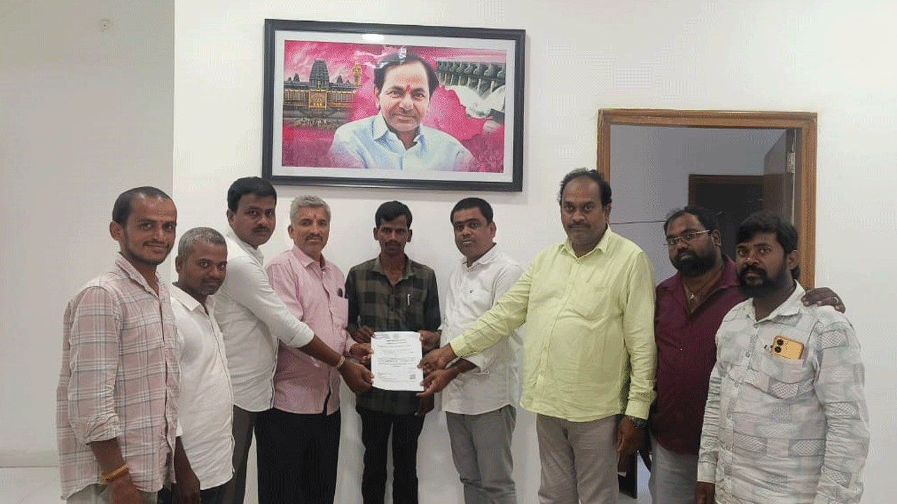 MLA Kotha Prabhakarreddy | పేద కుటుంబానికి అండగా ఎమ్మెల్యే కొత్త ప్రభాకర్‌ రెడ్డి.. చికిత్స కోసం రూ.2 లక్షల ఎల్‌ఓసీ