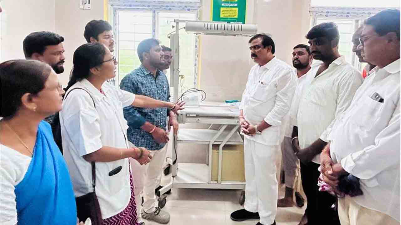 MLA Payal Shankar | ప్రతి ఒక్కరికీ నాణ్యమైన వైద్యం అందించాలి : ఎమ్మెల్యే పాయల్ శంకర్