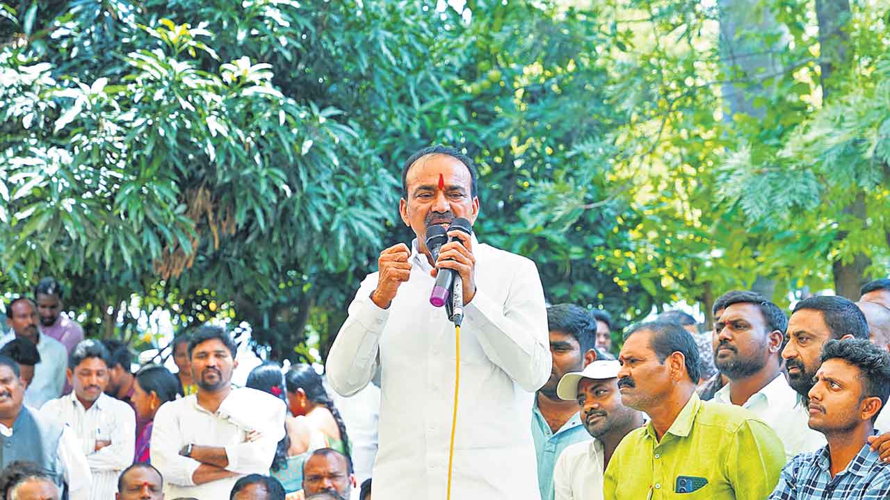 కొడకా.. బీ కేర్‌ఫుల్‌!.. ఎంపీ ఈటల రాజేందర్‌ ఘాటు వ్యాఖ్యలు