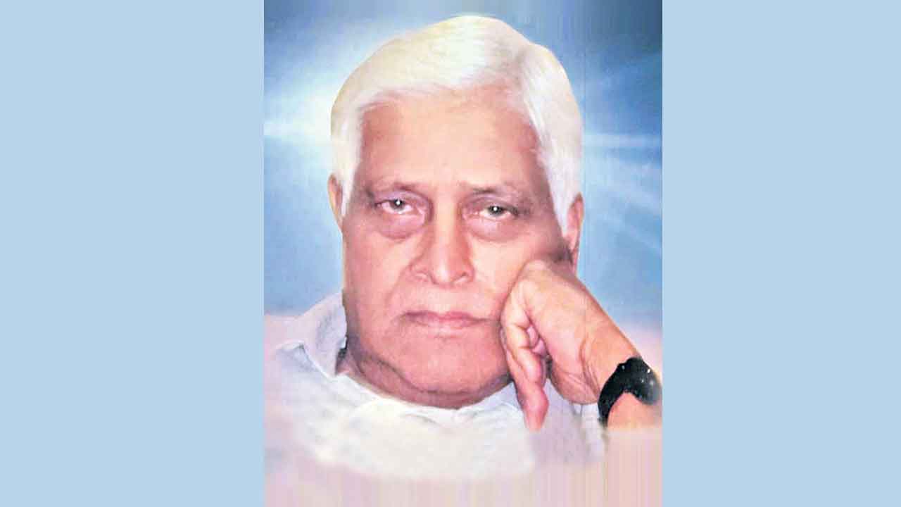 ప్రొఫెసర్‌ మధుసూదన్‌రెడ్డి కన్నుమూత