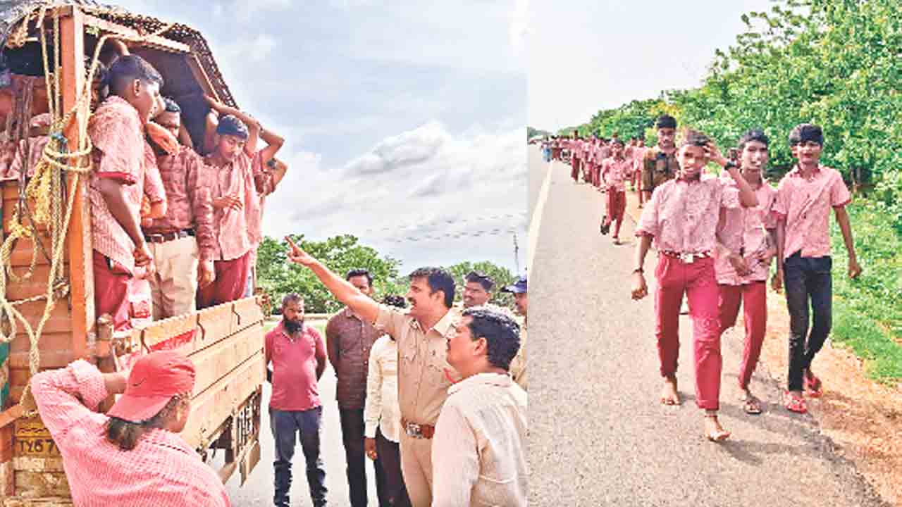 గురుకుల విద్యార్థుల పాదయాత్ర