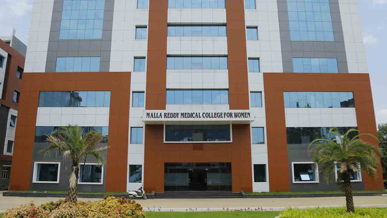 సమస్యల ఊబిలో మెడికల్‌ కాలేజీలు