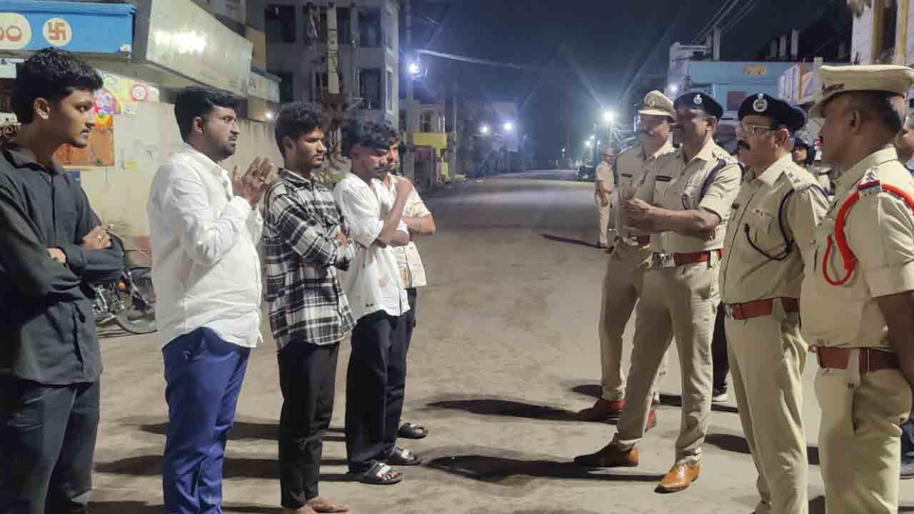 Mancherial | పాత నేరస్థులపై స్పెషల్ నిఘా.. మంచిర్యాలలో పోలీసుల తనిఖీలు