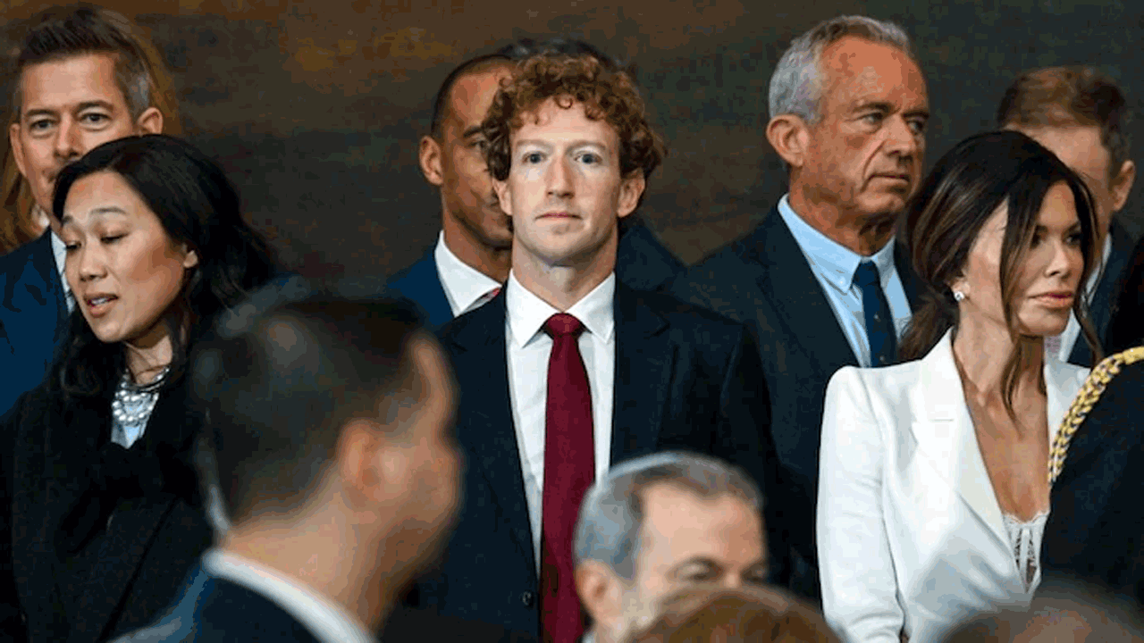 Mark Zuckerberg | సైనికాధికారులతో ట్రంప్‌ సీక్రెట్‌ మీటింగ్‌కు జుకర్‌బర్గ్‌.. బయటకు పంపించేసిన సిబ్బంది..!