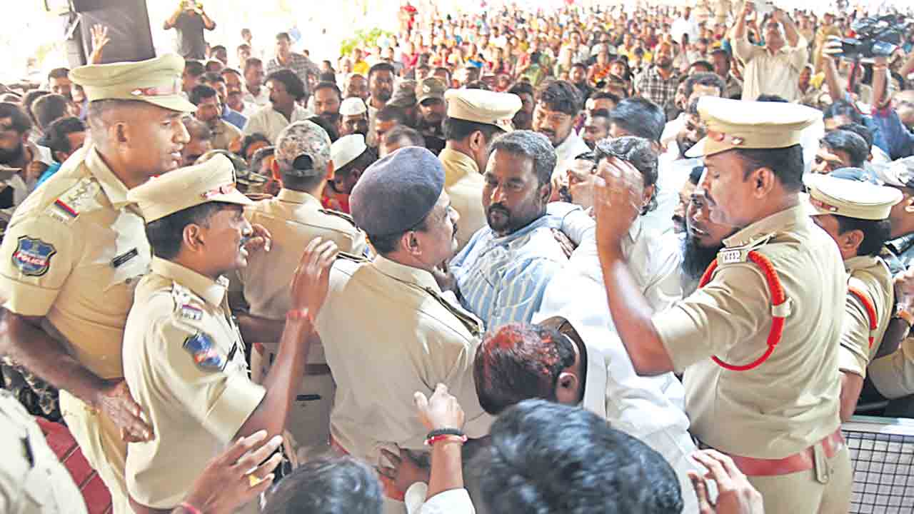 ప్రొటోకాల్‌ రగడ