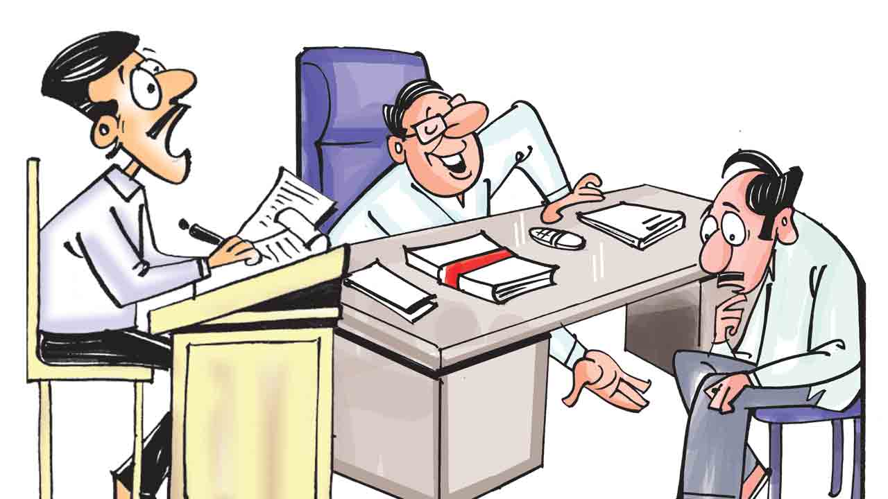 అనర్హులకు ఉద్యోగాలు!.. మైనార్టీ గురుకులాల పోస్టుల భర్తీలో రేవంత్‌రెడ్డి సర్కారు నిర్వాకం