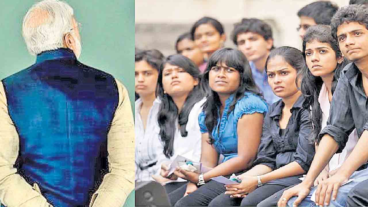 అర్హతకు తగ్గ ఉద్యోగం.. వందలో 8 మందికే!