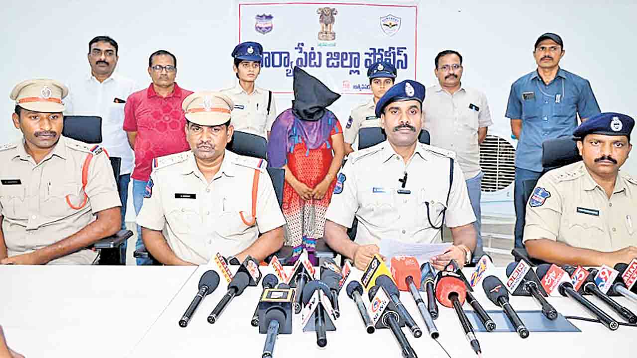 బంగారం చోరీ కేసులో నేపాల్‌ ముఠా హస్తం