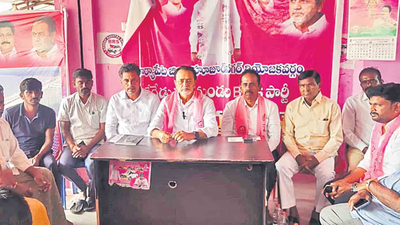 ఇందిరమ్మ రాజ్యమంటే..దాడులు చేయించడమా..!