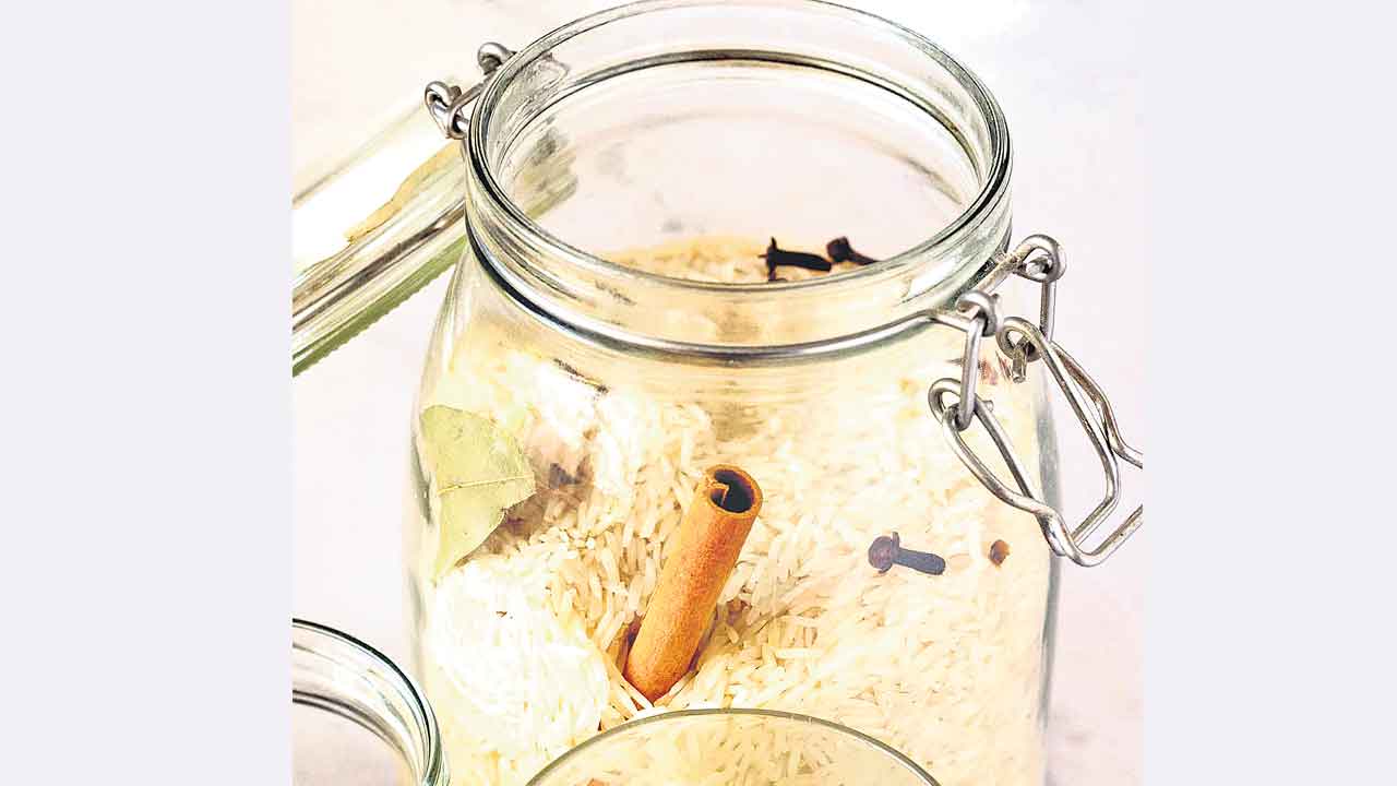 పదార్థాలు పాడవకుండా..