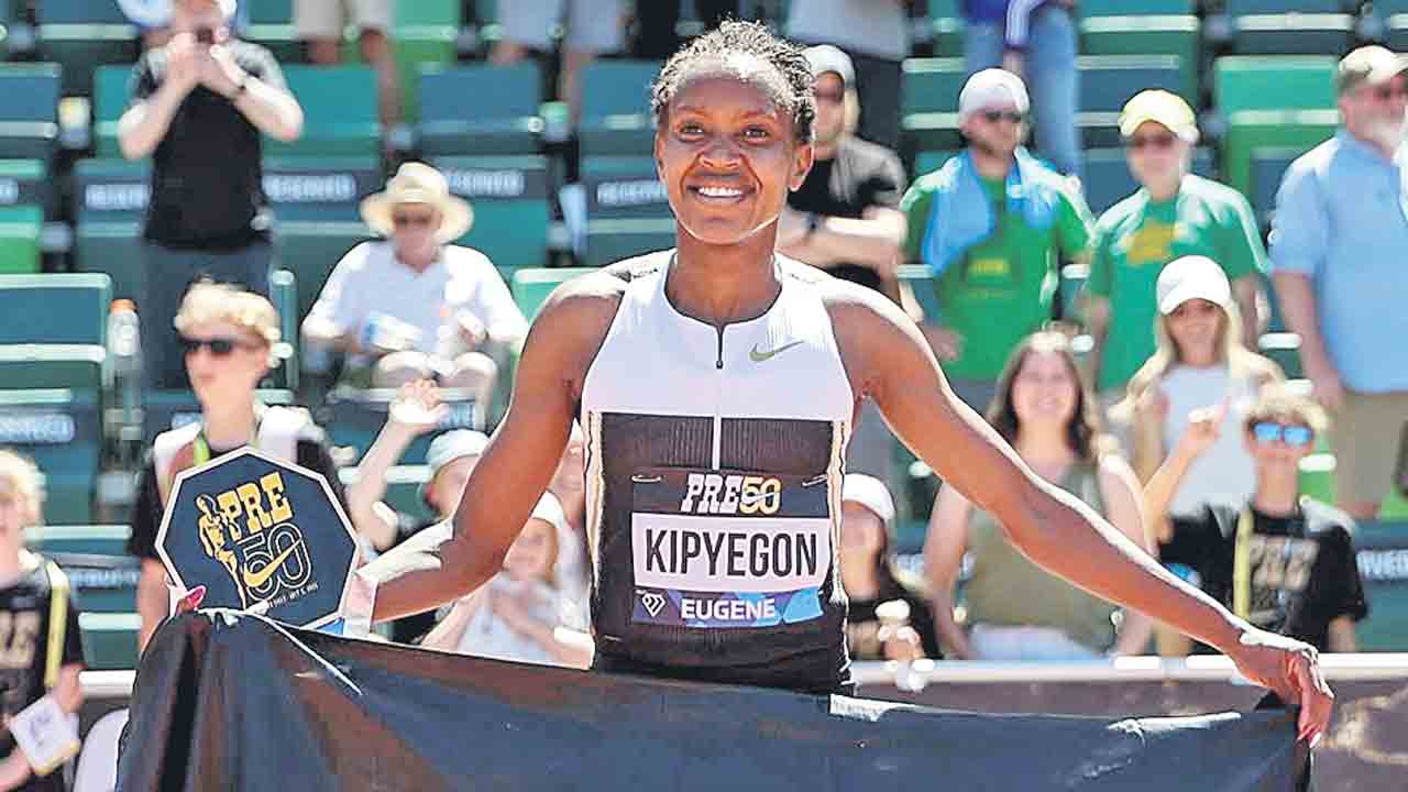 కిపియెగాన్‌ ప్రపంచ రికార్డు