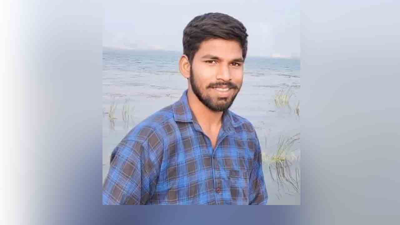 Suicide | ఆన్లైన్ గేమ్స్తో అప్పులపాలు.. యువకుడు ఆత్మహత్య