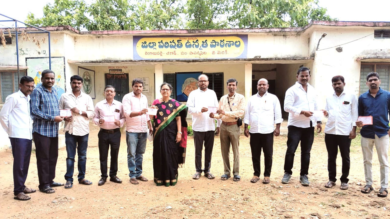 PRC | పీఆర్సీని వెంటనే ప్రకటించాలి..పెండింగ్ డీఏలు చెల్లించాలి : తపస్ మండల శాఖ అధ్యక్షుడు నరసింహులు