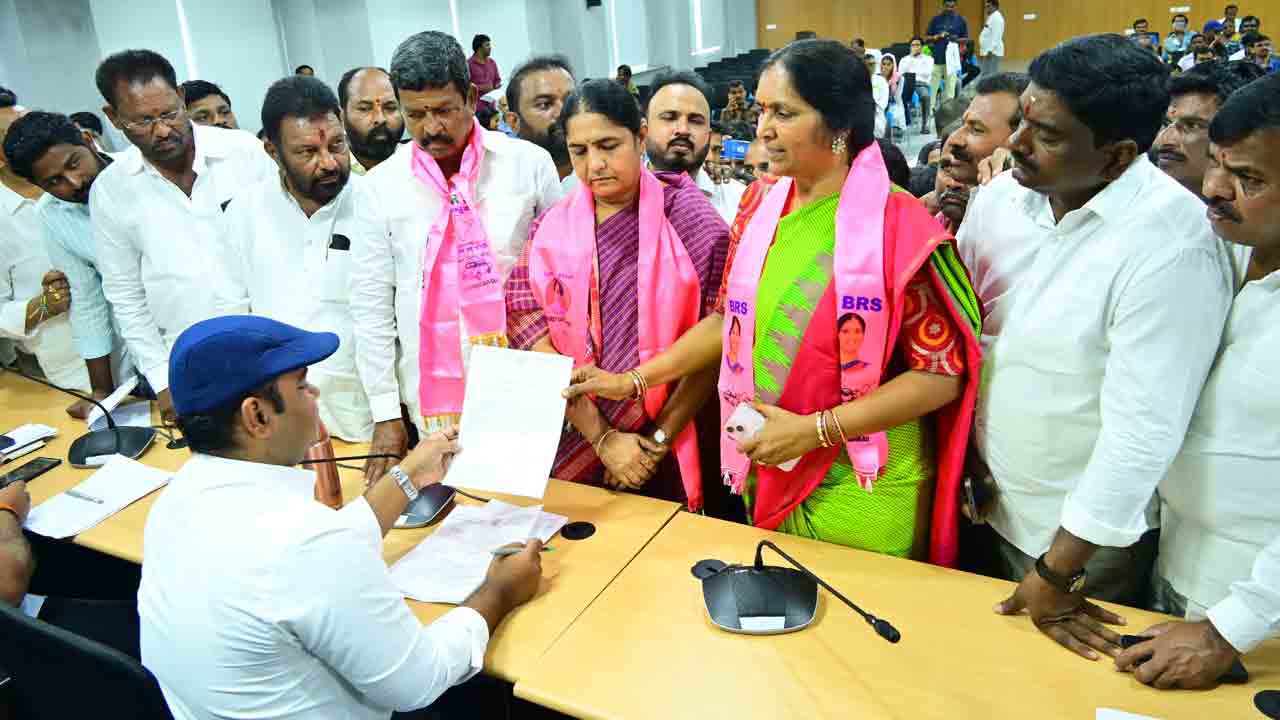 Padma Devender Reddy | ఘనపూర్ ప్రాజెక్టు ఆయకట్టుకు సాగు నీటిని విడుదల చేయాలి.. లేదంటే రైతులతో కలిసి ధర్నాలు : పద్మా దేవేందర్ రెడ్డి