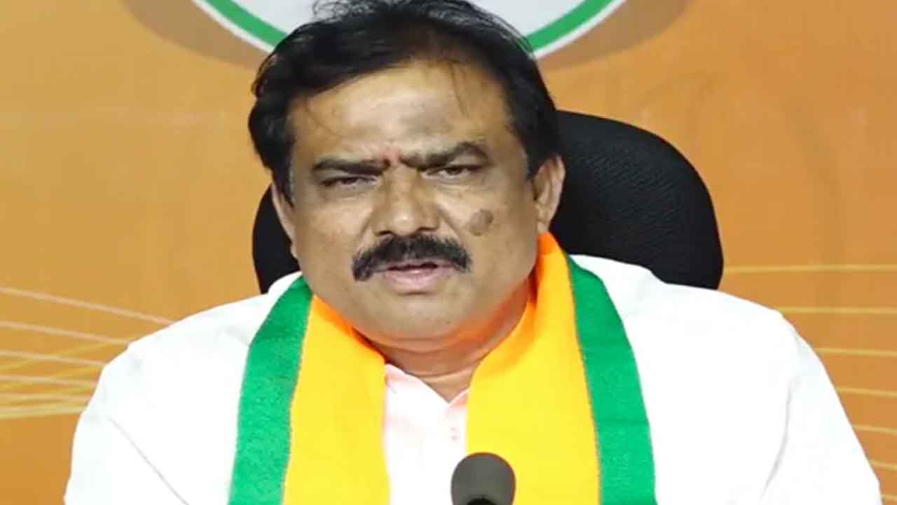 ఇచ్చిన మాటపై నిలబడని కాంగ్రెస్‌.. ఎమ్మెల్యే పాయల్‌ శంకర్‌