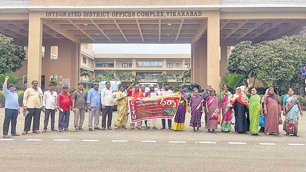 పూట గడవడం లేదు..