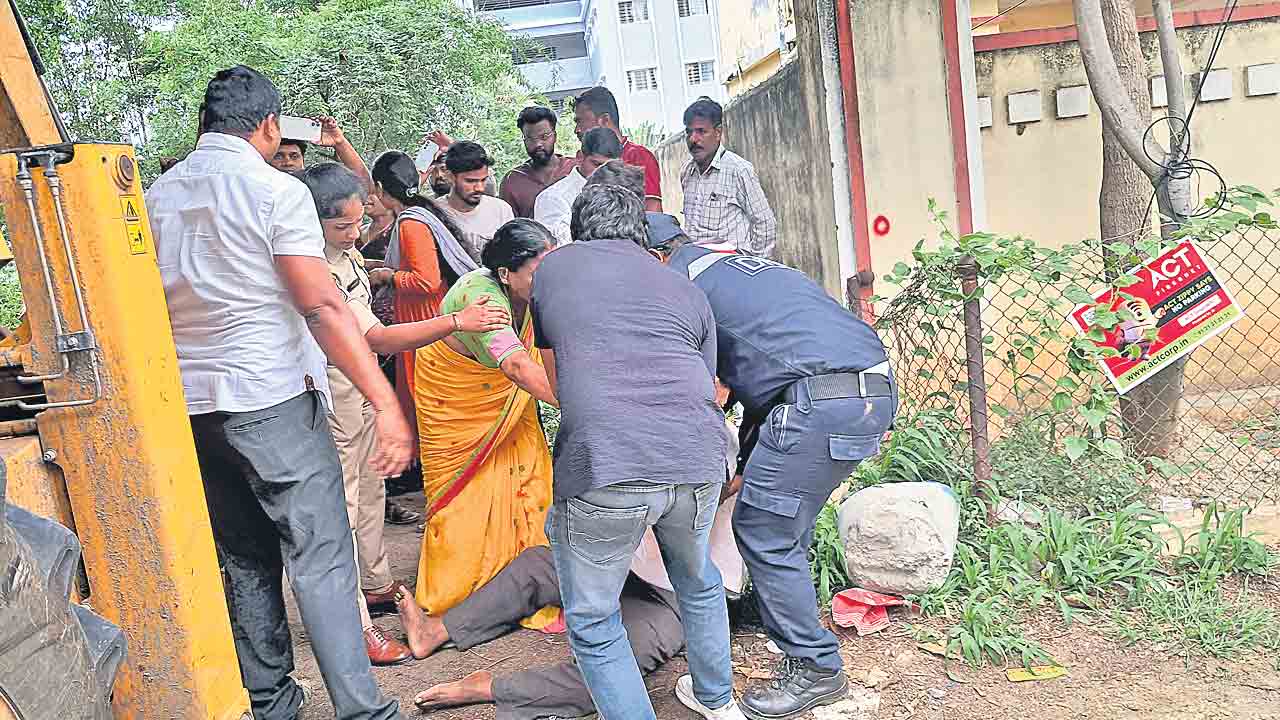 హైడ్రా కూల్చివేతలు