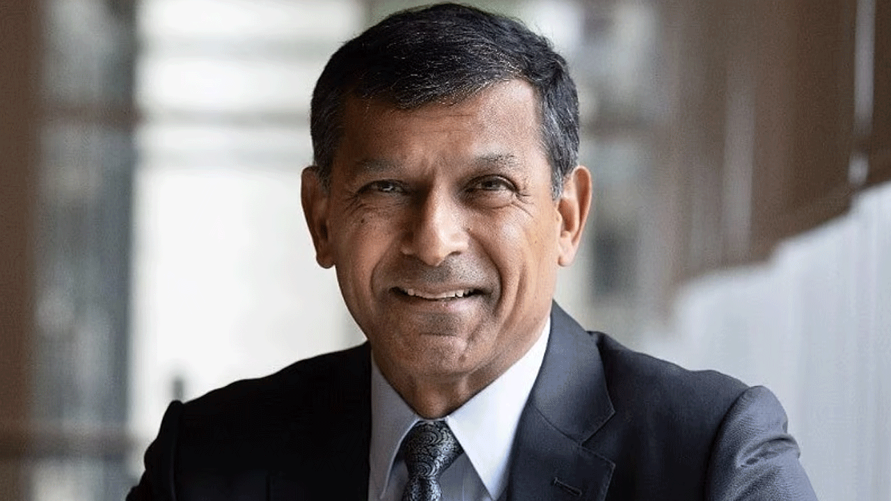 వడ్డీరేట్లు తగ్గితే చాలదు.. పెట్టుబడుల పెరుగుదలపై ఆర్బీఐ మాజీ గవర్నర్‌ రాజన్‌