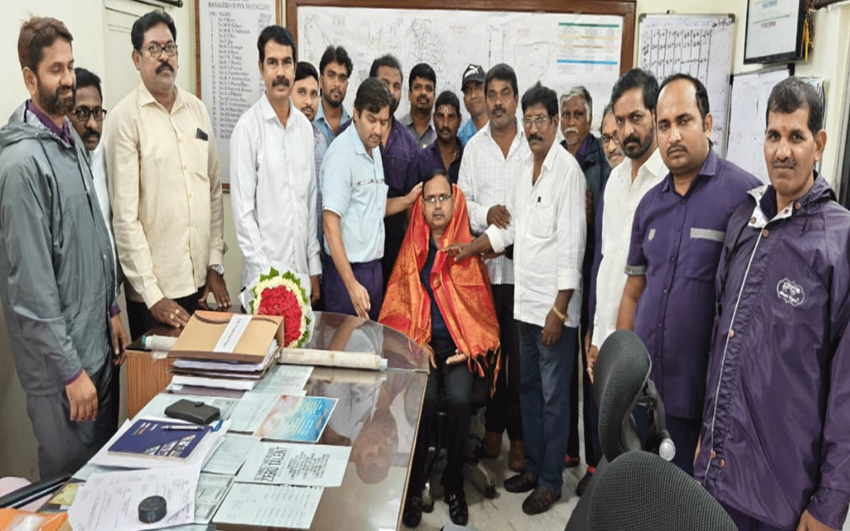 Ramavaram : కార్మికుల సంక్షేమం కోసం కృషి : రామ్ బ‌రోస్ మ‌హాతో