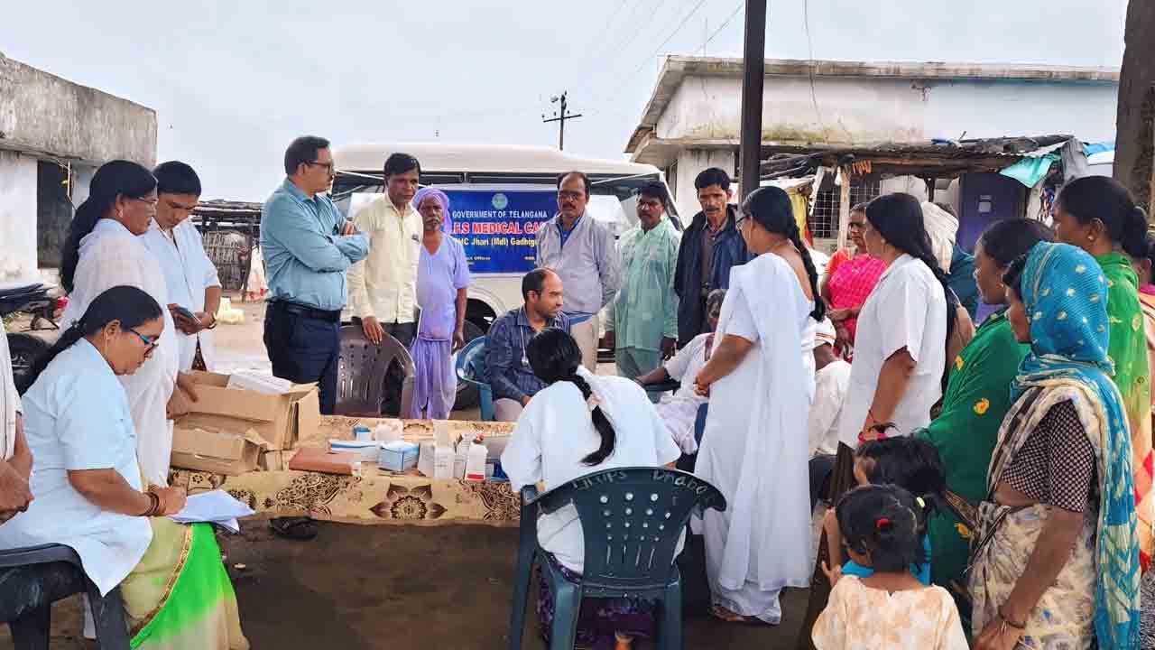 Rapid fever survey | సీజనల్ వ్యాధులు రాకుండా రాపిడ్ ఫీవర్ సర్వేను పకడ్బందీగా నిర్వహించాలి