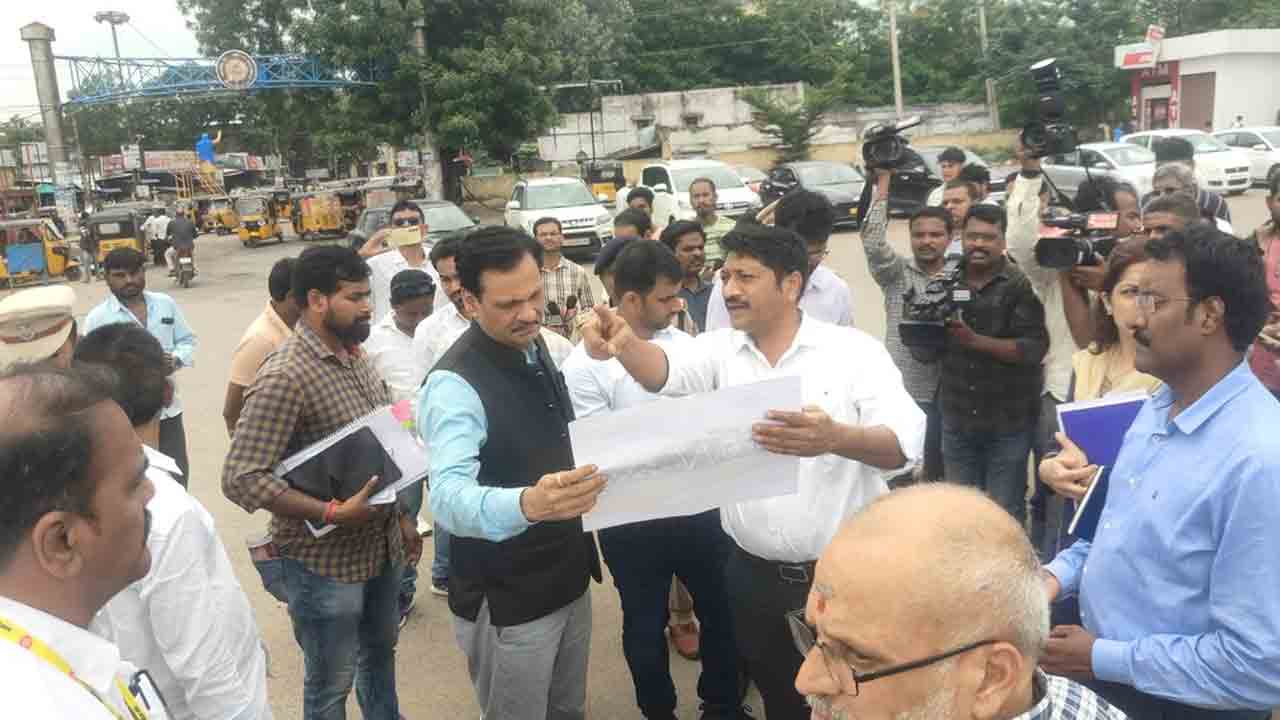 SCR GM | మంచిర్యాలలో వందే భారత్‌ రైలు నిలుపుదలకు యత్నం : దక్షిణ మధ్య రైల్వే జీఎం