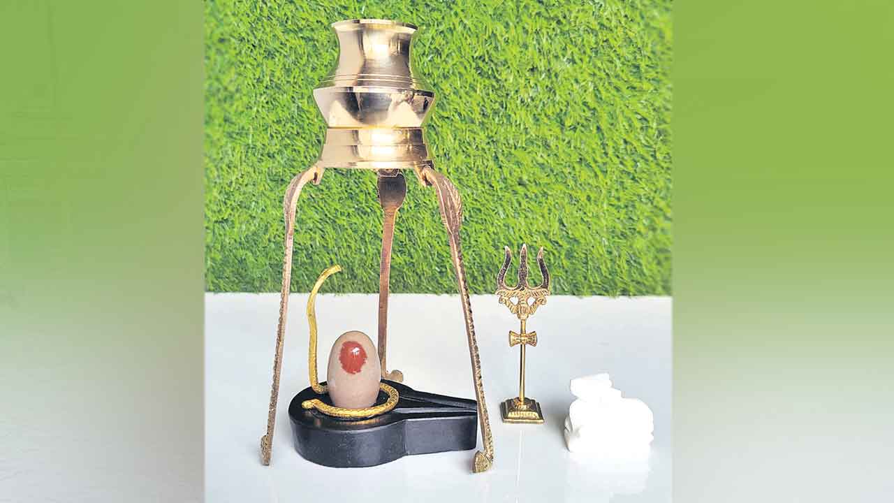 శివలింగం ఎంత ఉండాలి?