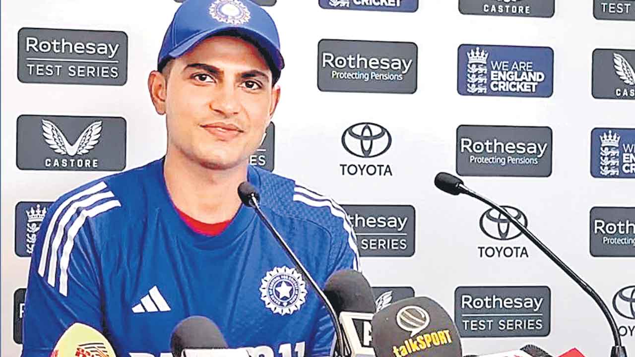 కుల్‌దీప్‌ను ఆడించాల్సింది కానీ..