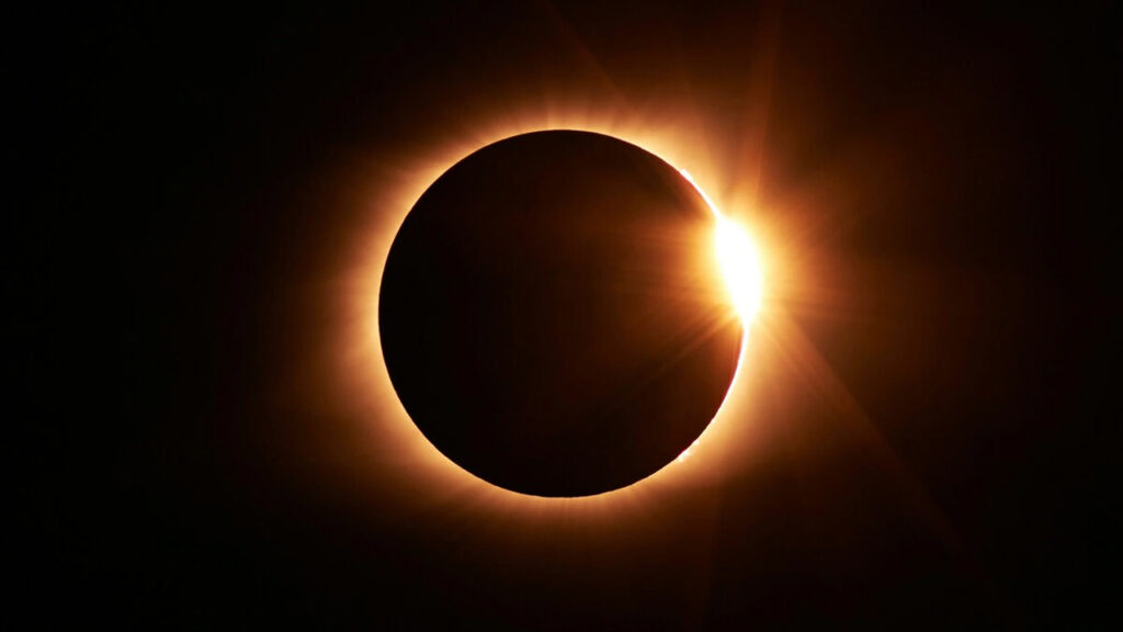 Solar Eclipes