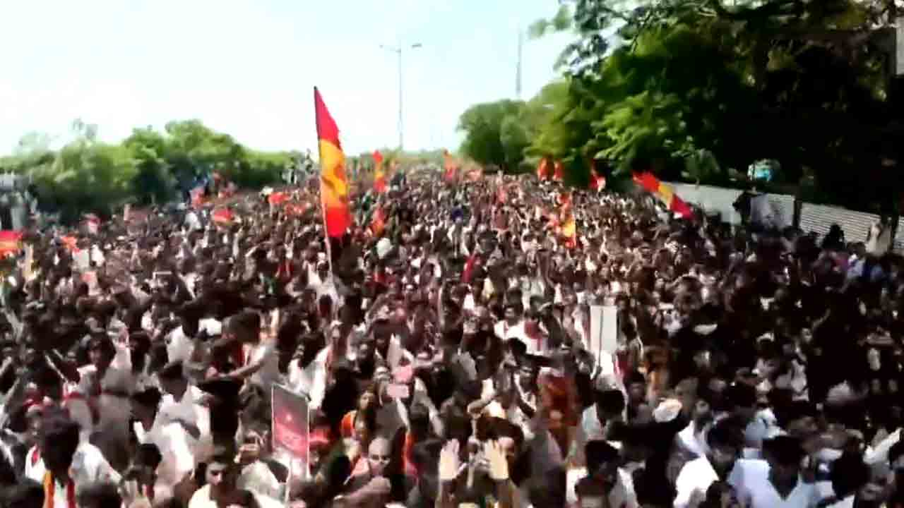 Protest | కస్టోడియల్‌ డెత్‌పై నటుడు విజయ్‌ నేతృత్వంలో టీవీకే భారీ నిరసన.. Video