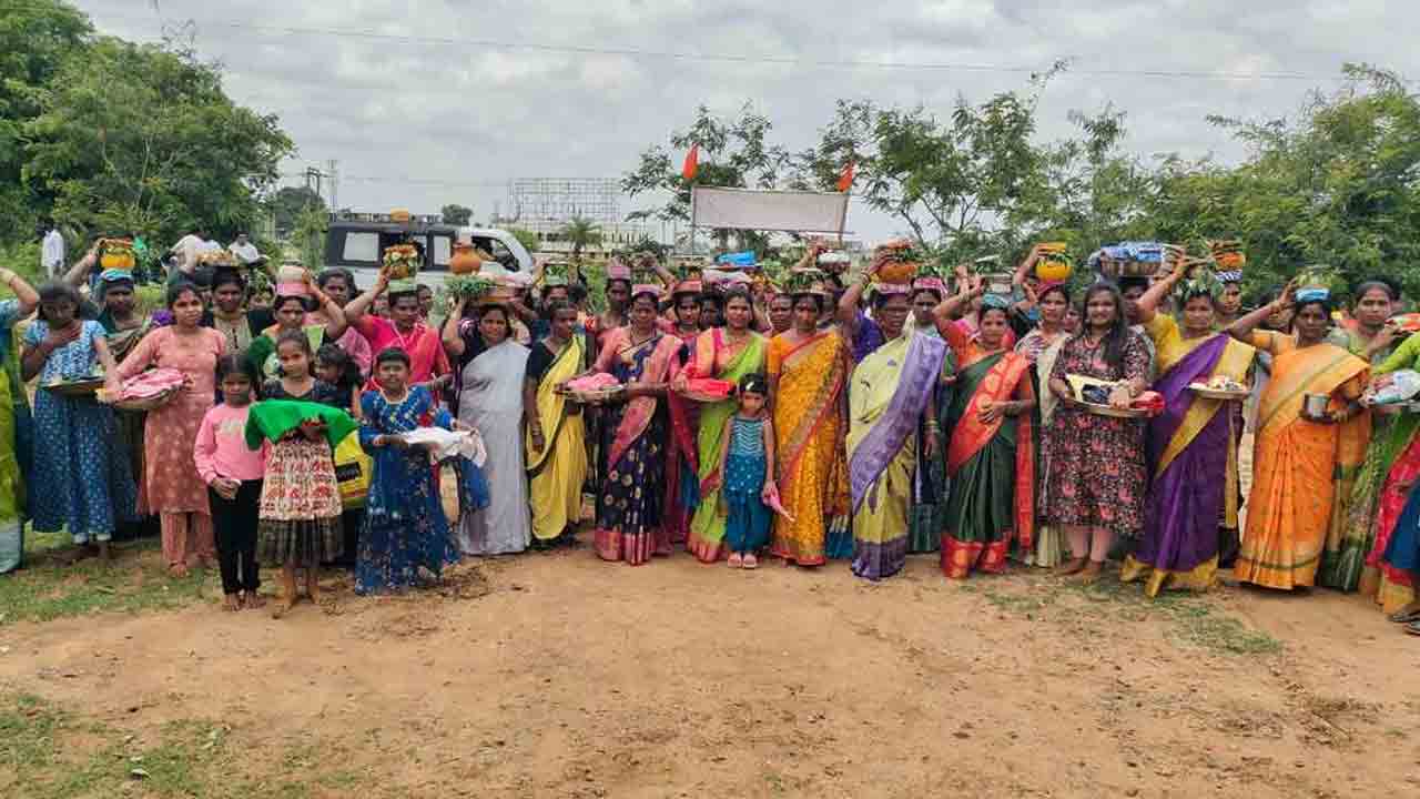 Pochamma Bonalu | తాండూర్‌ మండలంలో ఘనంగా పోచమ్మ బోనాలు