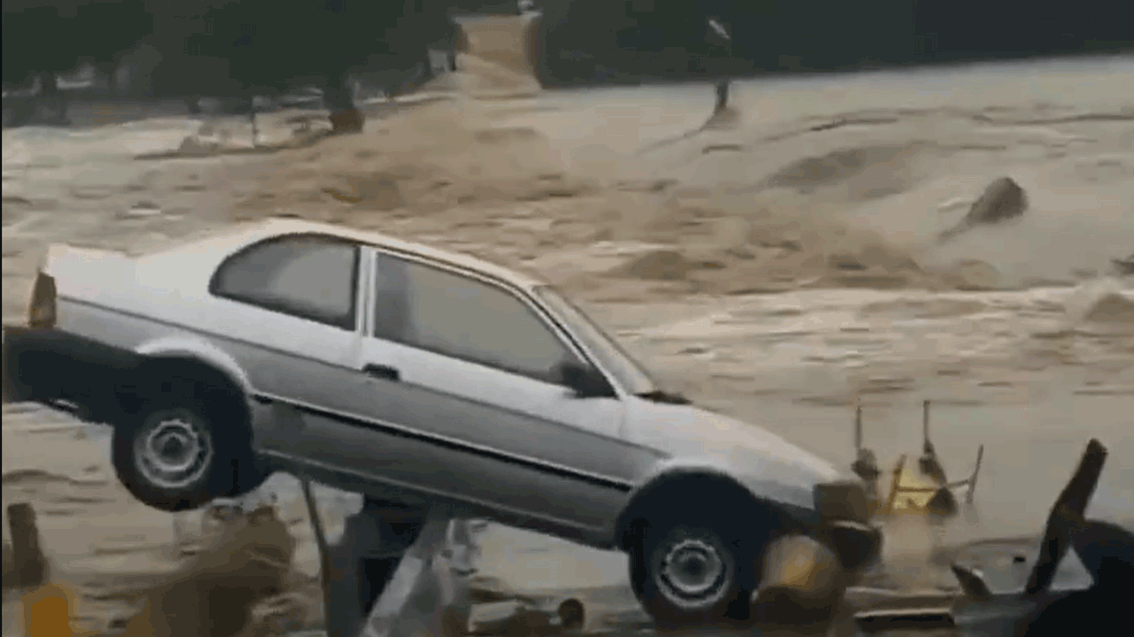 Texas | టెక్సాస్‌ను ముంచెత్తిన వరదలు.. 24 మంది మృతి