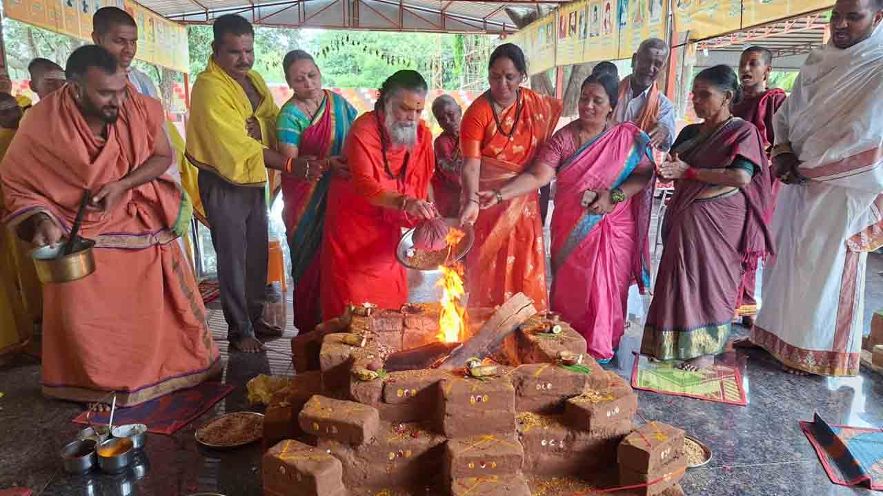 Tholi Ekadashi | దత్తగిరిలో వైభవంగా తొలి ఏకాదశి వేడుకలు