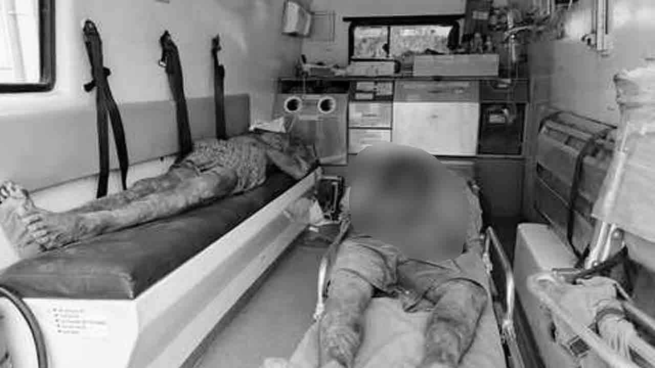 Tragedy | విషాదం.. ఇంటి గోడ కూలి ఇద్దరు కూలీలు మృతి