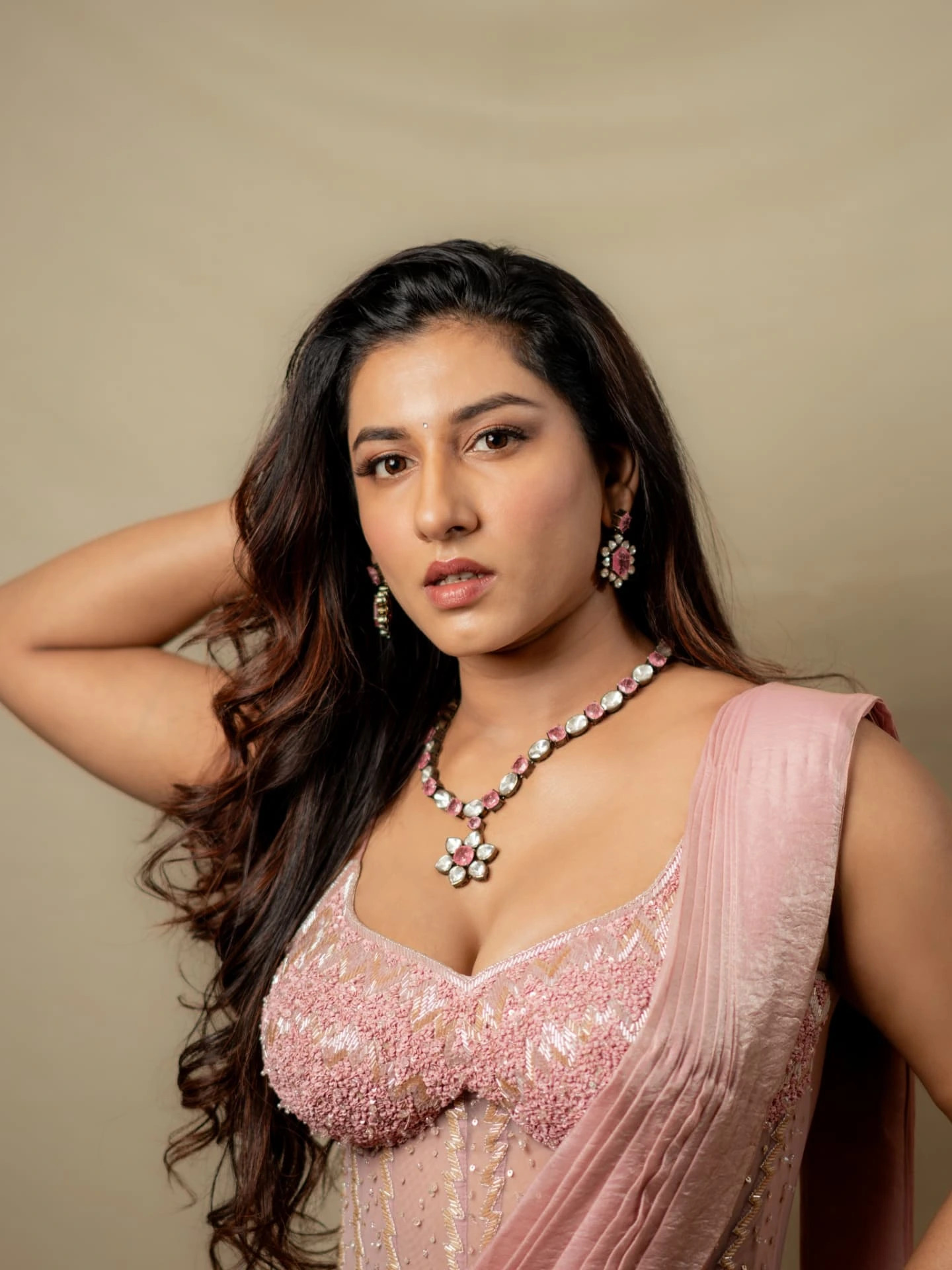 Vishnu Priya Bhimeneni (6)