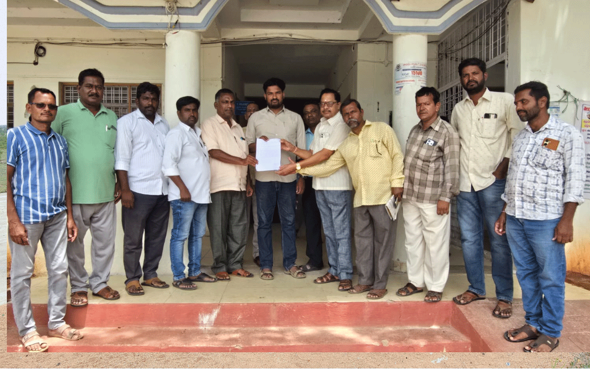 Aleru Town : జ‌ర్న‌లిస్టుల‌కు ప్లాట్లు పంపిణీ చేయాలి : ఎండి కుర్షిద్‌ పాషా