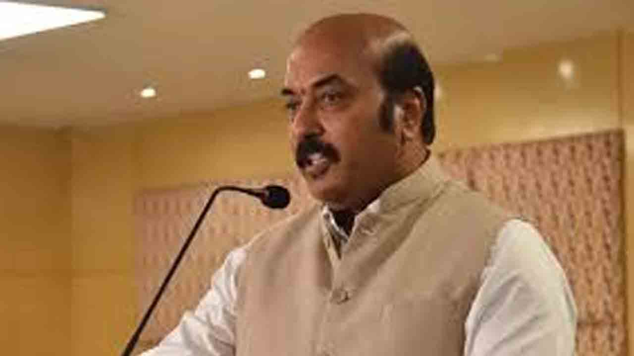 హెచ్‌ఎంఏ అధ్యక్షుడిగా దేవేందర్‌ రెడ్డి