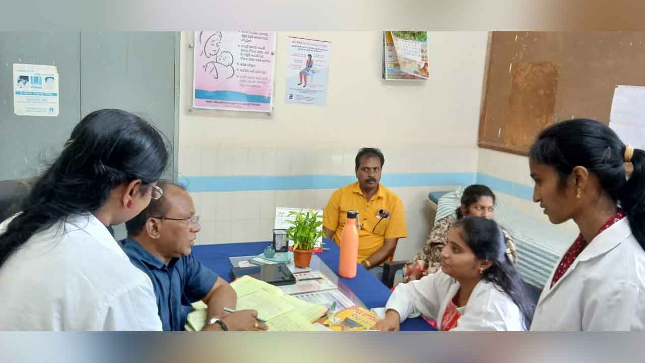 Dr. Appaiah | దవాఖాన పరిసరాలలో స్వచ్ఛదనం-పచ్చదనం పాటించాలి : డాక్టర్ అప్పయ్య